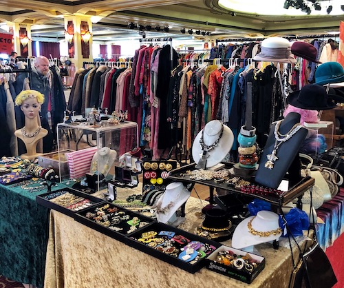 Lou Lou's Vintage Fair attracts more than 40 store holders