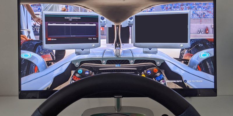 f1 sim