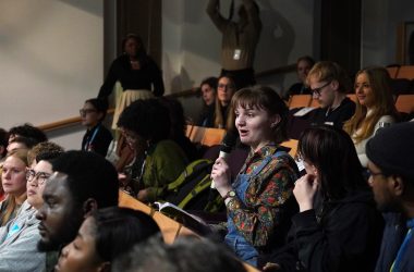 A voter asks a question at a political debate in Bournemouth, aimed at engaging the youth. Photo: Thanh Hung Nguyen