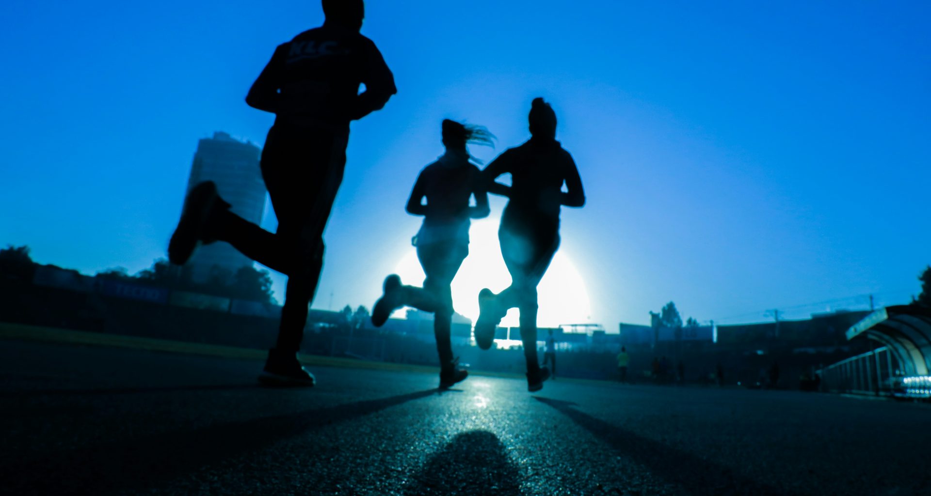 People running at night