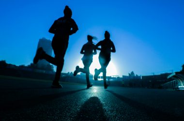 People running at night